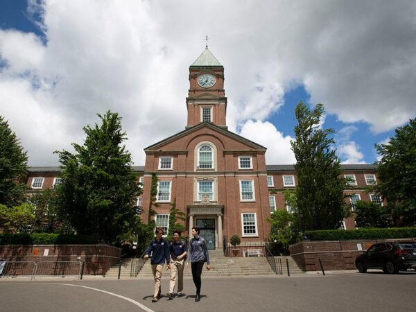 how long can international students stay out of school in canada